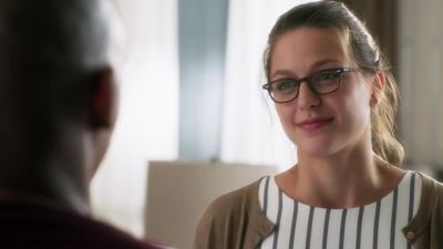 Wait. Kara. - Supergirl