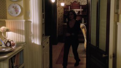 Wait. Leo, what did Piper
say to you? - Charmed