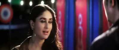 Wait... let me do this again.
I lost my momentum. - Veere Di Wedding
