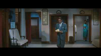 Wait for me here, would you? - Love Is a Many Splendored Thing