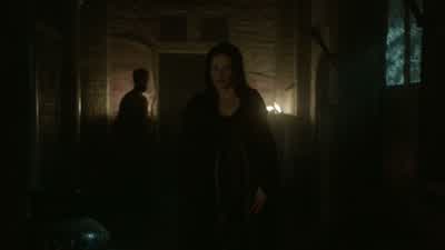 Wait! You have been forbidden from entering. I must see the King. - It is impossible. - Hyah! - Vikings