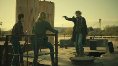 Wait! - Fear the Walking Dead