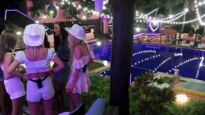 >> WAIT. - Love Island