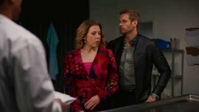 Wait, so that means that
the killer texted Craig - The Jane Mysteries: Too Much to Lose