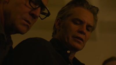 - Wait, is that them?
- Yeah. There's a video attached. - Full Circle