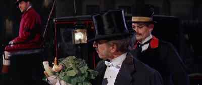 Wait there.
- Yes, sir. - The Trials of Oscar Wilde