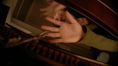 Wait, wait. No fingers. - The Magicians