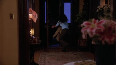 Wait! Wait! - Charmed