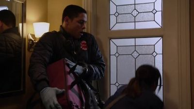 Wait! Wait! - Chicago Fire