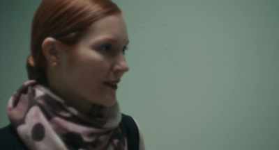 - Wait, wait, wait,
she's talking. - Justine
