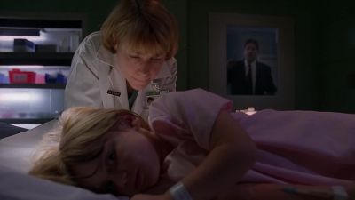 Wait! Wait, wait, wait! Stop! Stop! - The X-Files