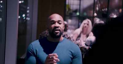 Wait, wait, and you can't
say me either. - 10 Reasons Why Men Cheat