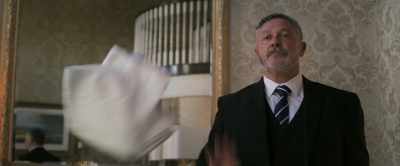- Wait, we're going to Rome?
- No, I'm going to Rome. - Upgraded