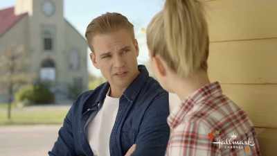 -Wait, what did you just say?
-It matches everything. - Heart of Down Under