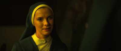 -Wait, what? Have you been there?
-I don't need to. - Mrs. Davis
