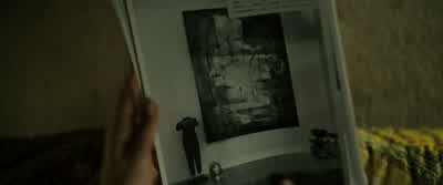Wait. What? Here. - Se7en