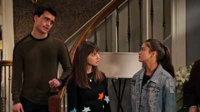 -Wait. What is that I smell?
-[gasps] - No Good Nick