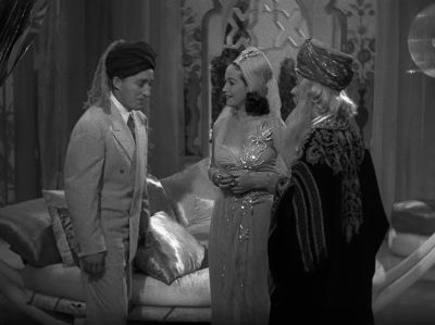 Wait'll I break the news to doodlebug - Road to Morocco
