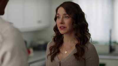 Wake up, Amanda.
There's more to life - Christmas, Love and Fudge