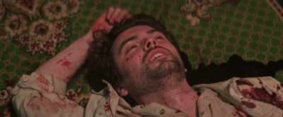 Wake up!
Please don't leave me. - Hitmen