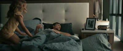 - Wake up, wake up, wake up!
- (ABE GROANS) - Kane