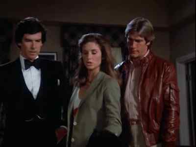- Waldo Church, alright.
- His pockets were stripped bare. - Remington Steele