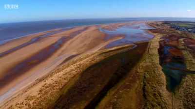 Wales is blessed with a coastline
that is both spectacular and varied. - Wales: Land of the Wild