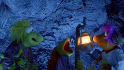 Walk and talk, everybody. Walk and talk. - Fraggle Rock: Back to the Rock