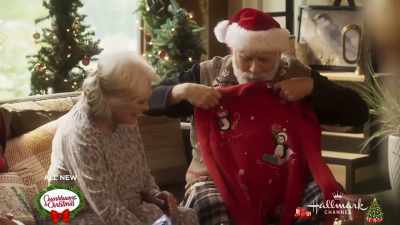     walter: That's beautiful. - Five Star Christmas