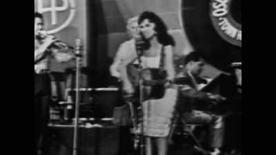 Wanda Jackson is a pioneer, - Women Who Rock