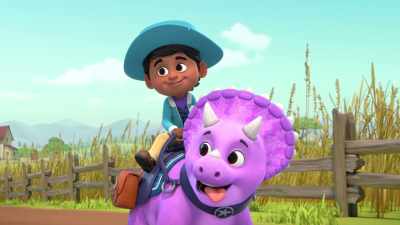 Wanda just needs to
find the right dinosaurs - Dino Ranch
