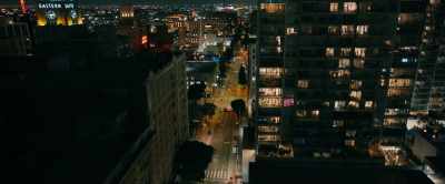 ♪ Wanna see through my eyes
♪ Where I've been - Lights Out