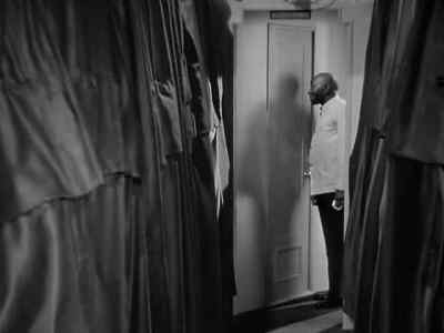 Want your shoes cleaned, Mr. Brand? - Good Girls Go to Paris