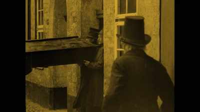 War as a cosmic vampire - Eli Roth's History of Horror