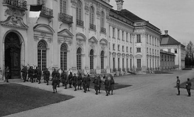 War began between Germany and France on August 3rd 1914 - Paths of Glory
