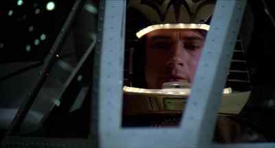 Warbook says a Cylon tanker.
Scanner reads it's empty. - Battlestar Galactica