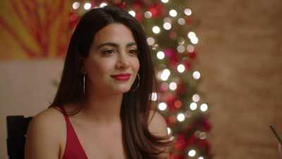  [warm music] - Holiday in Santa Fe