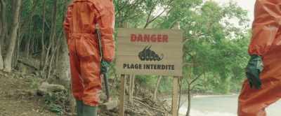 WARNING
FORBIDDEN BEACH - Minuscule   Mandibles from Far Away