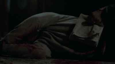 WARREN:
Jack, stay with me. - Absentia
