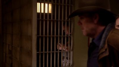 Warren. - Longmire