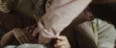 -Was it him, Sarah's man? Mae! - Enola Holmes 2