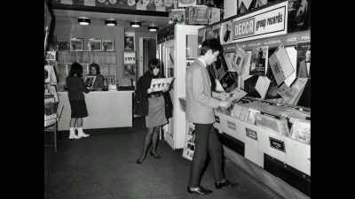 Was saying what a wonderful
merchandiser he was - Zappa