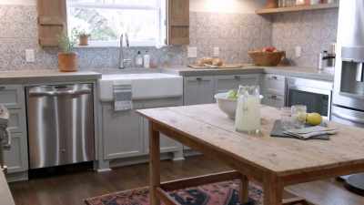 was-the-powder-bath-that-renovated-her - Fixer Upper: Behind the Design