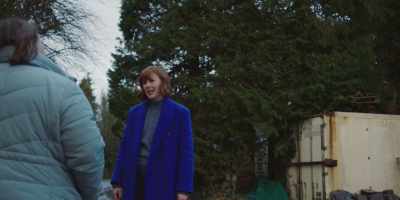 - Was she upset?
- She was fine. Happy. - The Light in the Hall