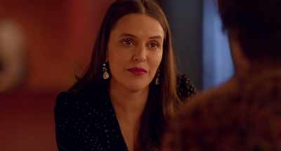 Wasn't she got kicked by a buffalo? - Qarib Qarib Singlle