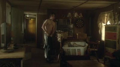 - Waste not, want not.
- (Lynda): Hurry up! - Hemlock Grove