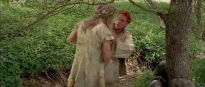 Wat stop kicking him I'm riding in his place Help me - A Knight's Tale