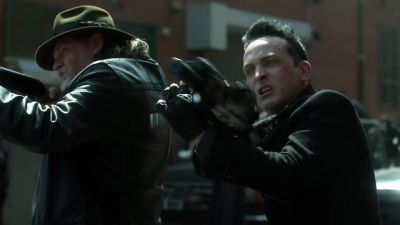 [watch alarm beeping] - Gotham