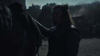 Watch his back hoof, he's tired. - The Last Kingdom