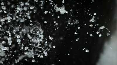 Watch even closer, and you see that
each droplet is constantly changing shape. - Welcome to Earth